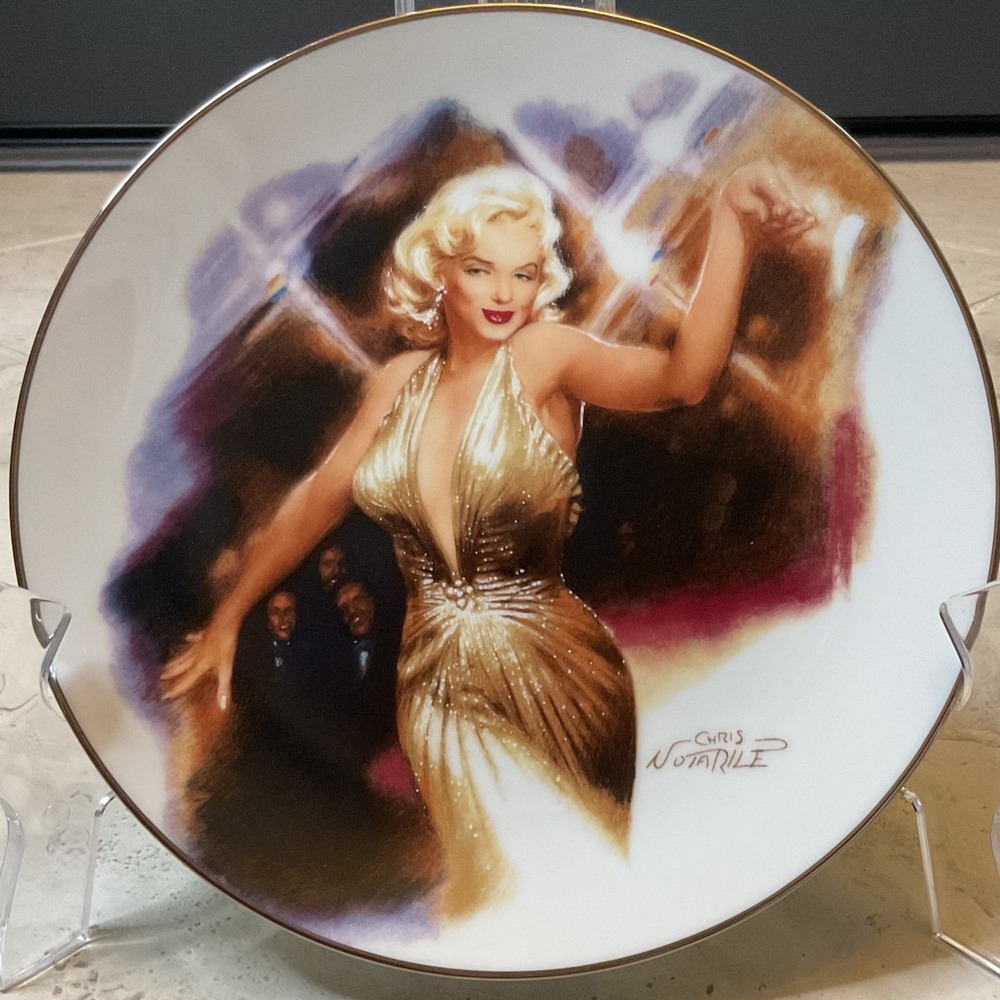 Marilyn Monroe Rising Star Collector Plate Chris Notarile Delphi 9363C 1993 Gold